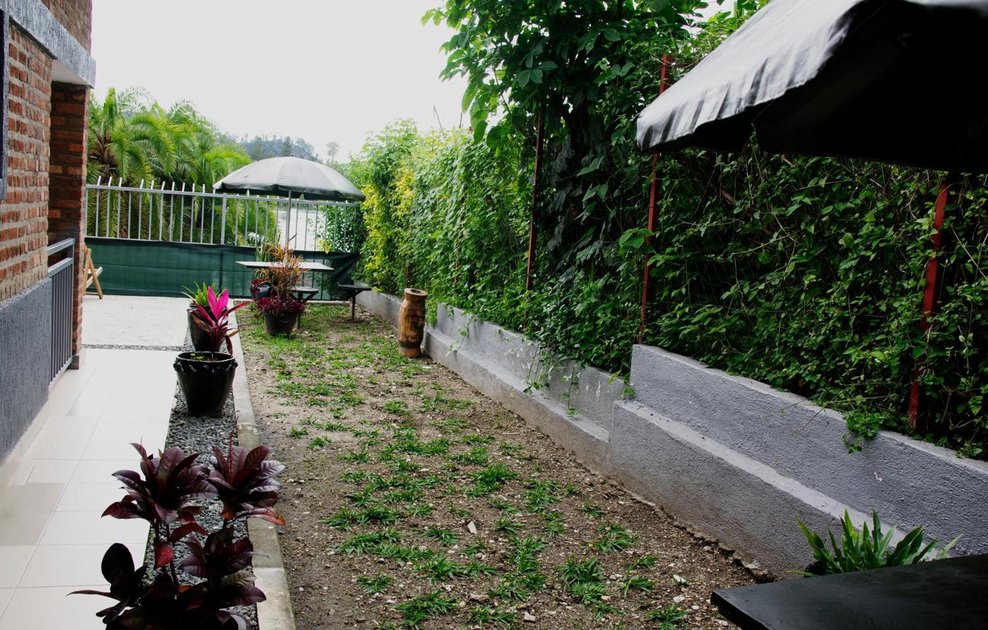 Spa Shallum Kibuye Exterior foto